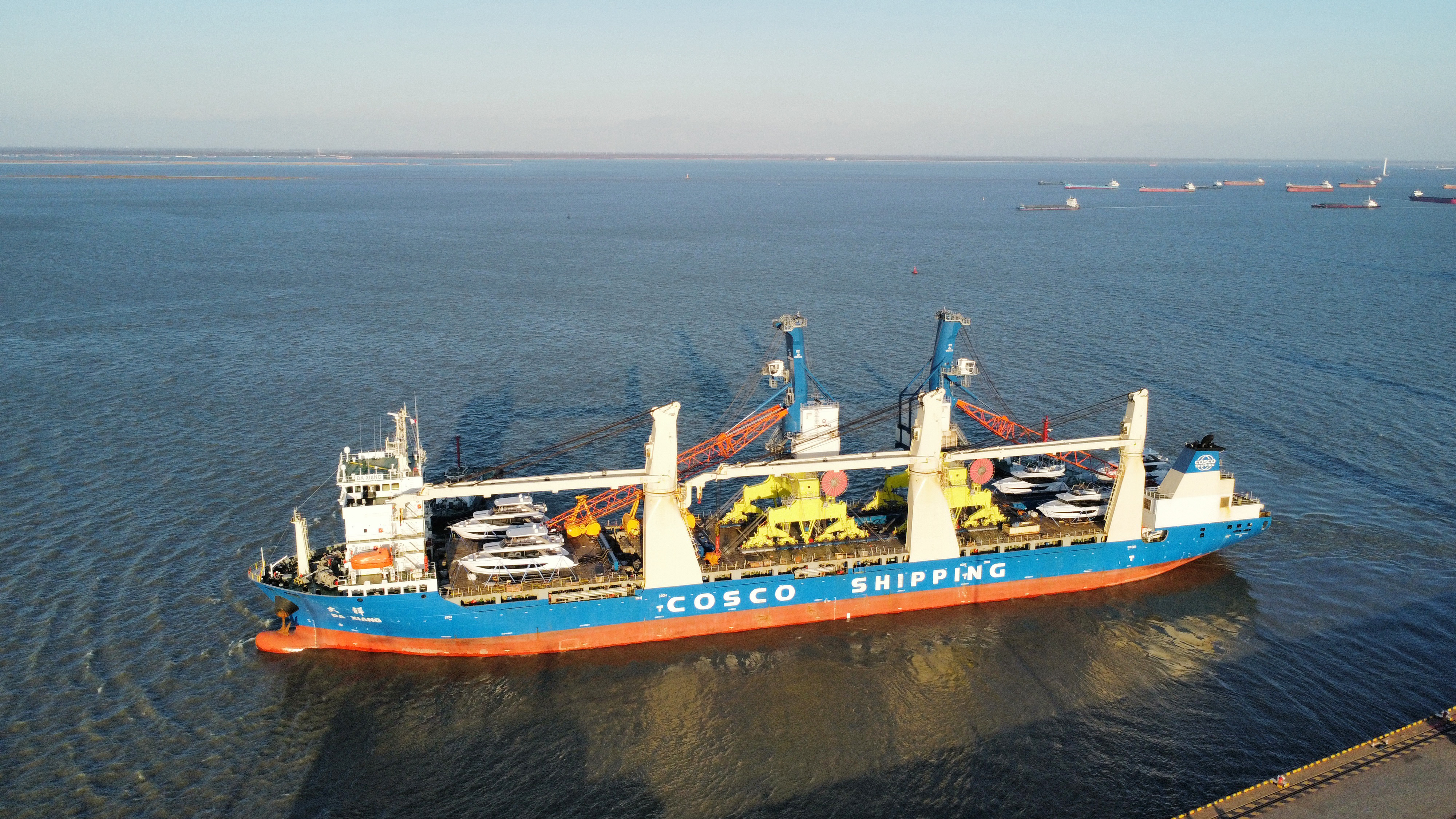 GENMA品牌兩臺移動式港口起重機(MHC)再啟航,直發印度!(圖1) GENMA品牌兩臺移動式港口起重機(MHC)再啟航,直發印度!(圖1)